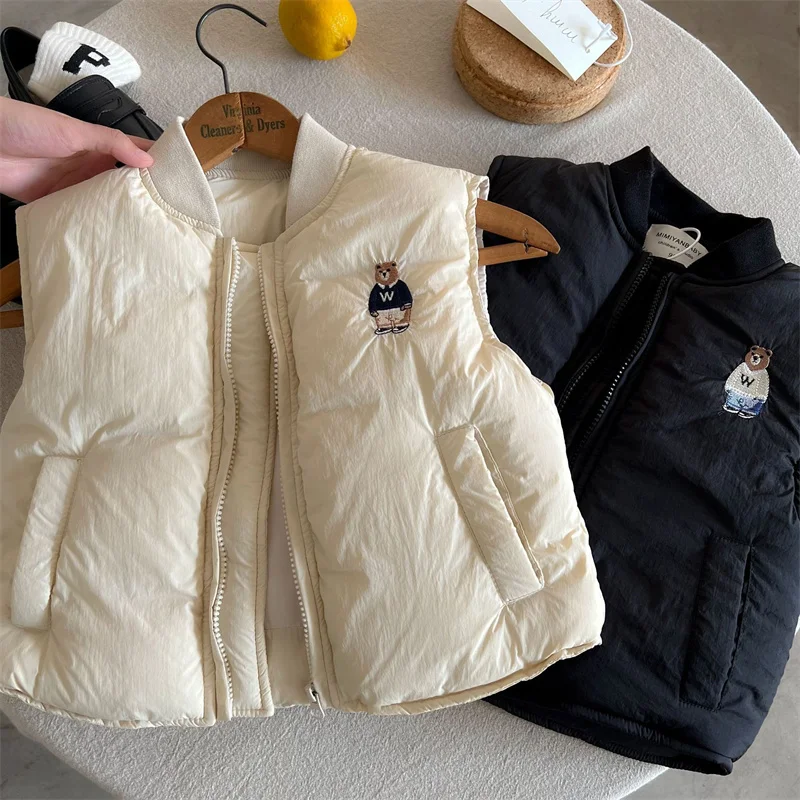 Winter Clothing Looks - Oberbekleidung für Jungen und Mädchen, bestickte