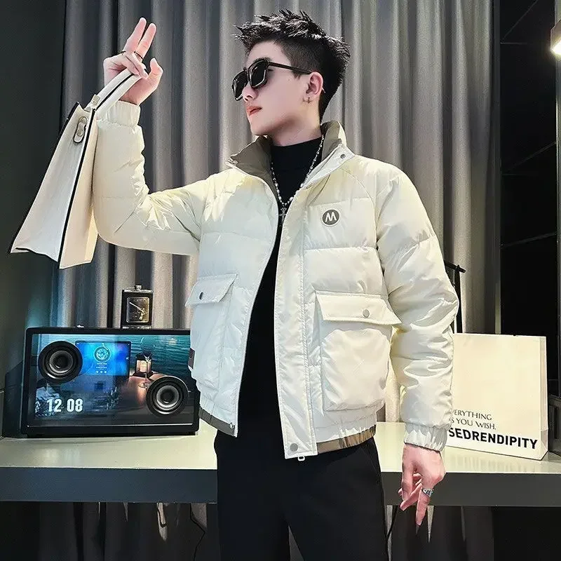 Winter Clothing Trends - Hochwertige, gesteppte, gepolsterte Jacken für Herren,